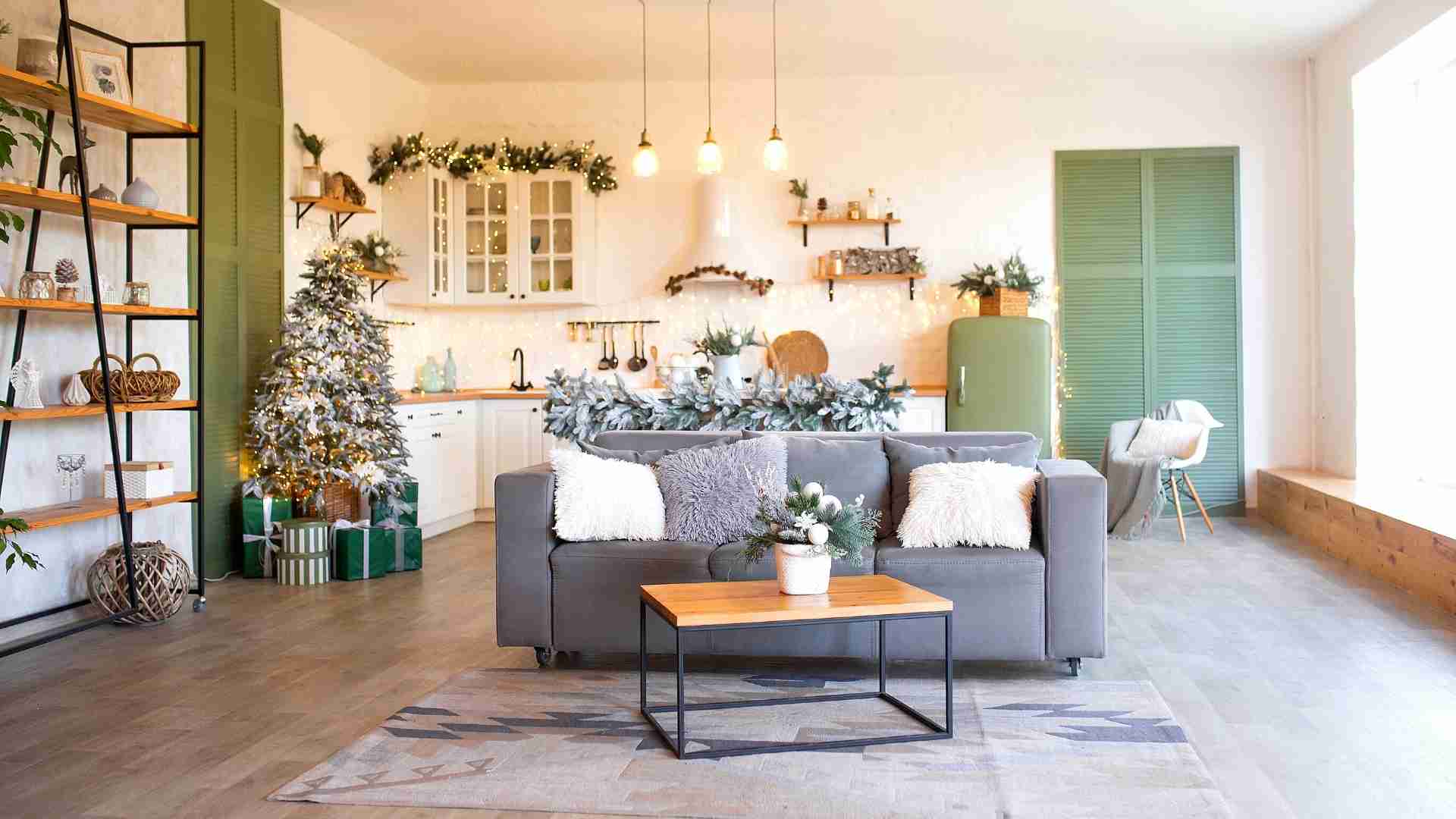 Evinize Yeni Yıl Neşesi Katın: Yılbaşı Dekorasyon Fikirleri