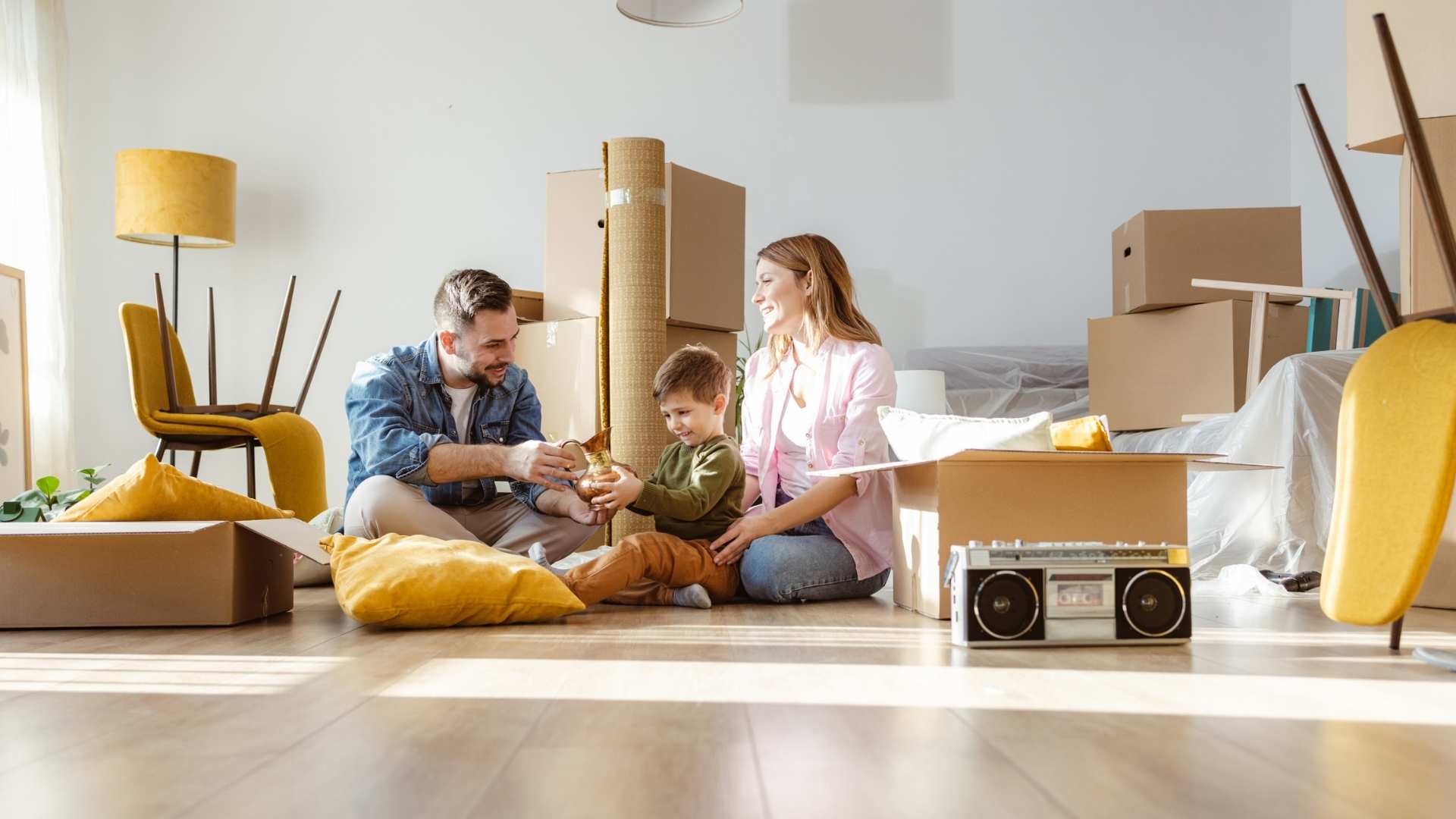 Nakliye ve Eşya Depolama Süreçlerinde Eşyalarınızı Korumanın İpuçları